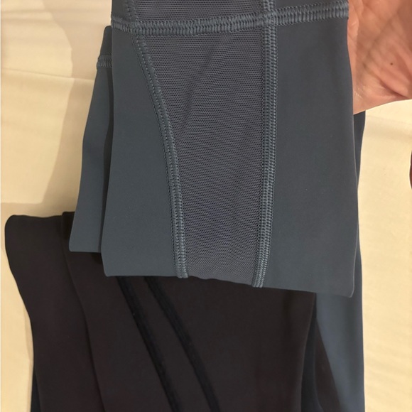 4 Lulu lemon training pants all together bundle - Picture 6 of 15